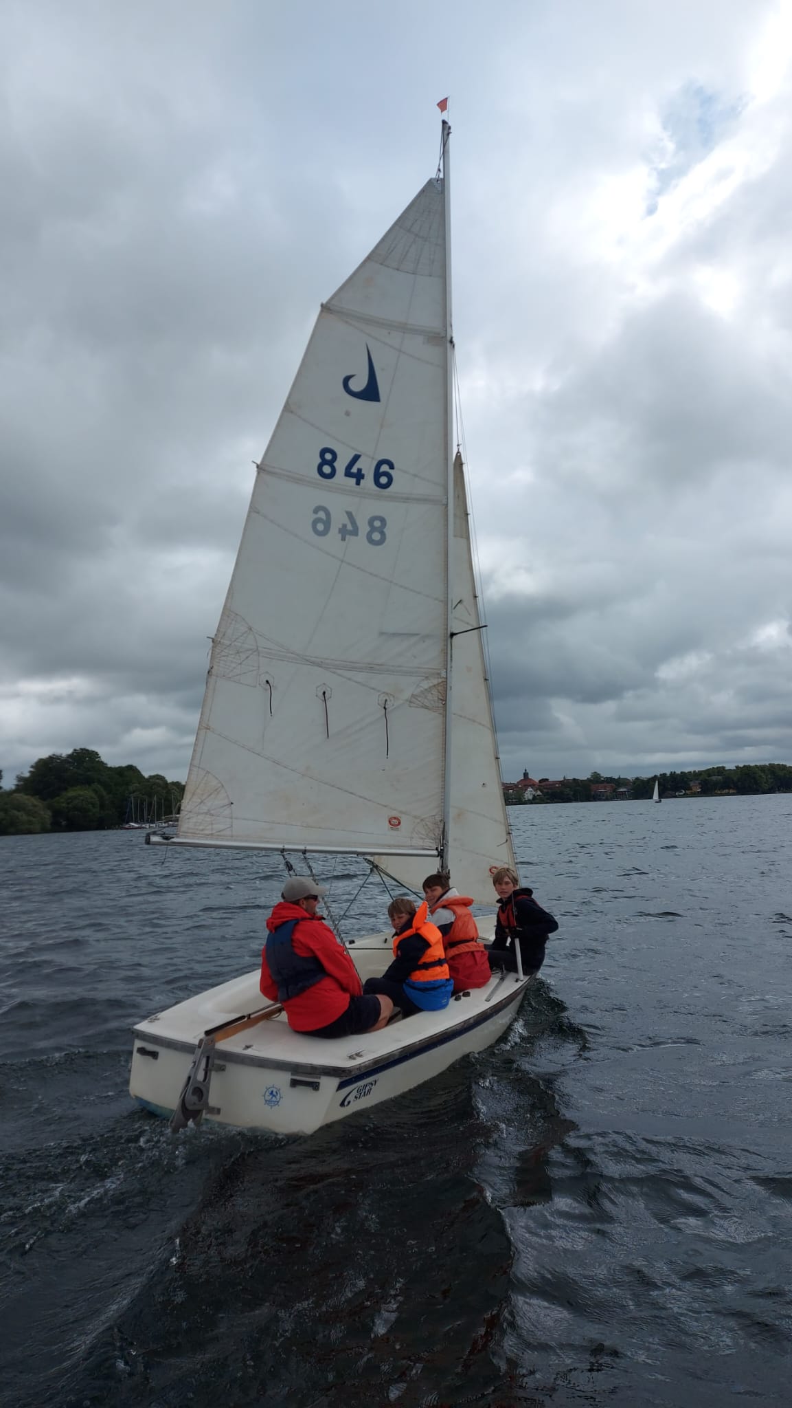 0dc96f6f-db19-4e25-ab4a-a10add926e43